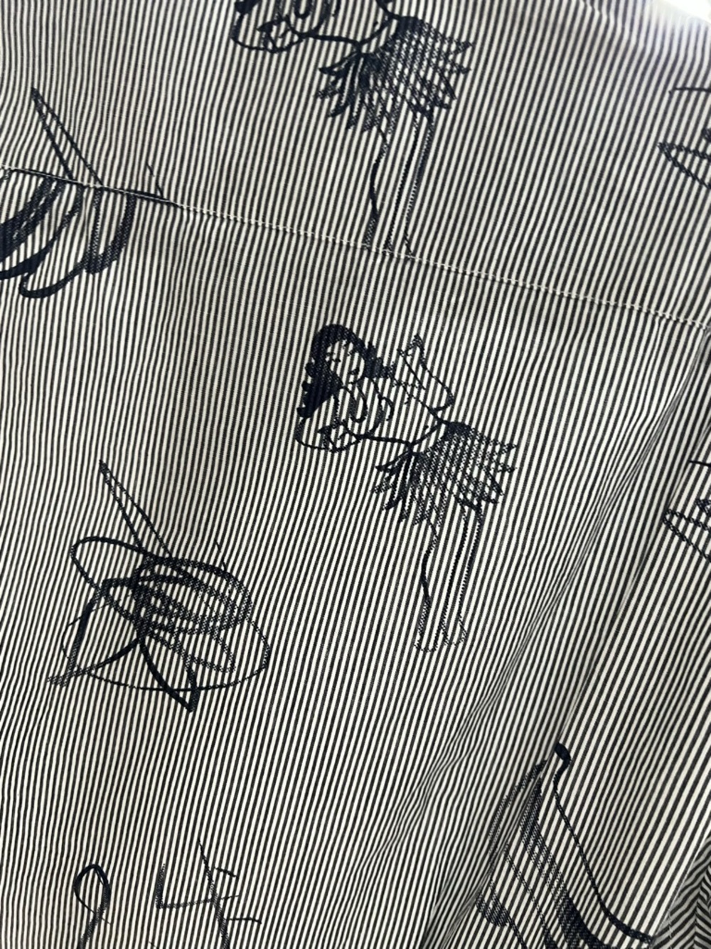 NWT: Desigual Button Down shirt - Picture 8 of 10